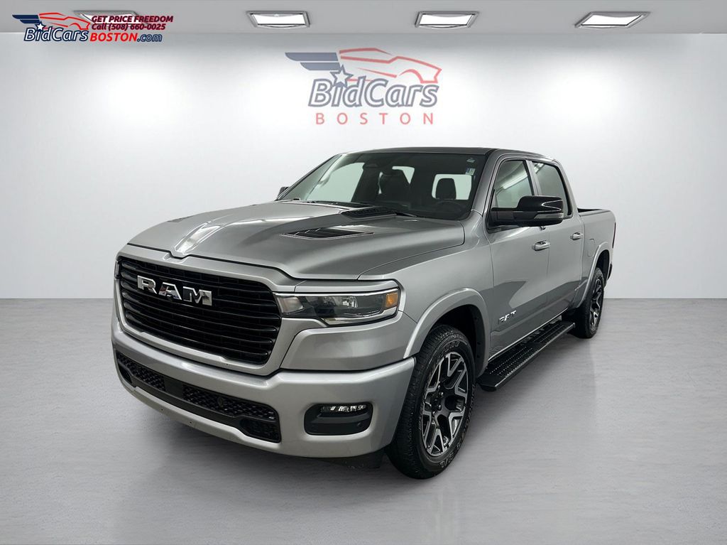 Billet Silver Metallic Clearcoat 2025 RAM 1500 Laramie Crew Cab 4WD Pickup Truck Four-Wheel Drive 8-Speed Automatic