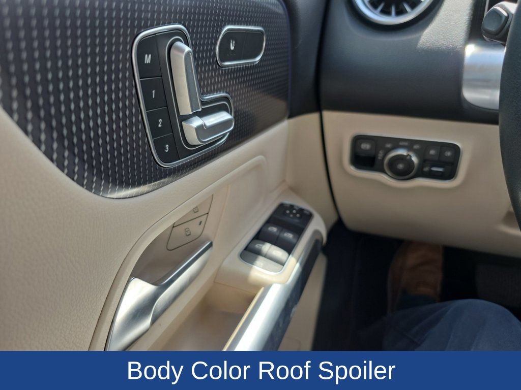 2020 Mercedes-Benz GLB 250 