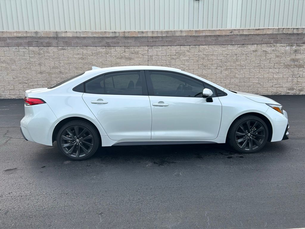 2023 Toyota Corolla SE 5