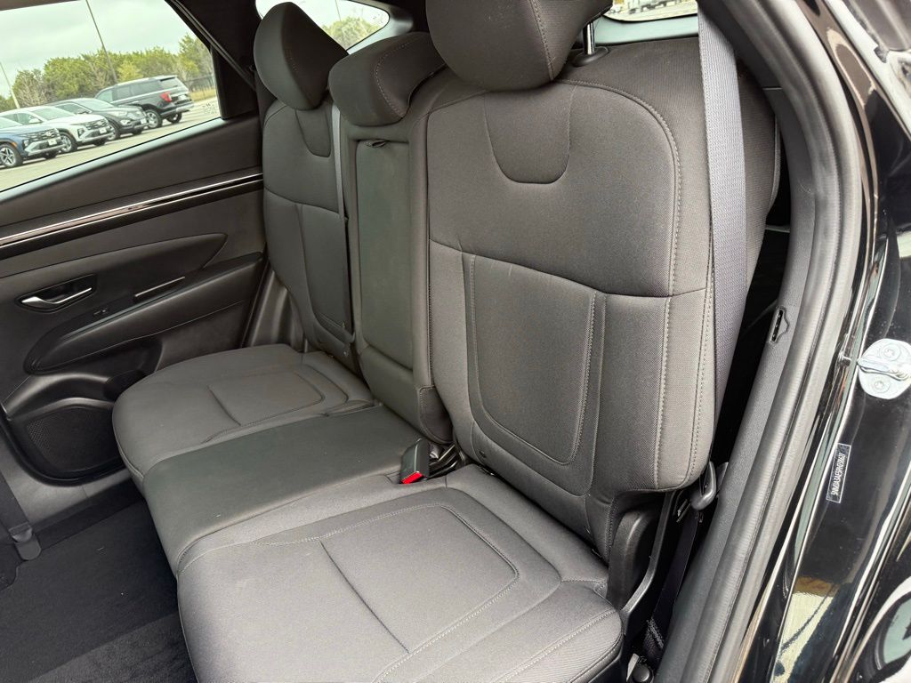 Thumbnail: 2023 Hyundai Tucson - 21