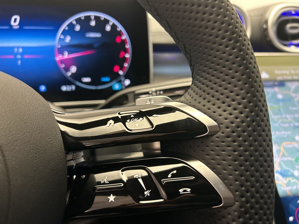 Thumbnail: 2026 Mercedes-Benz CLE - 15