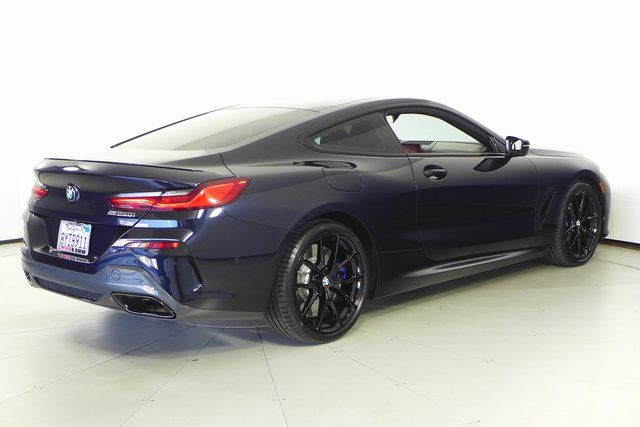 2022 BMW 8 Series M850i xDrive 7