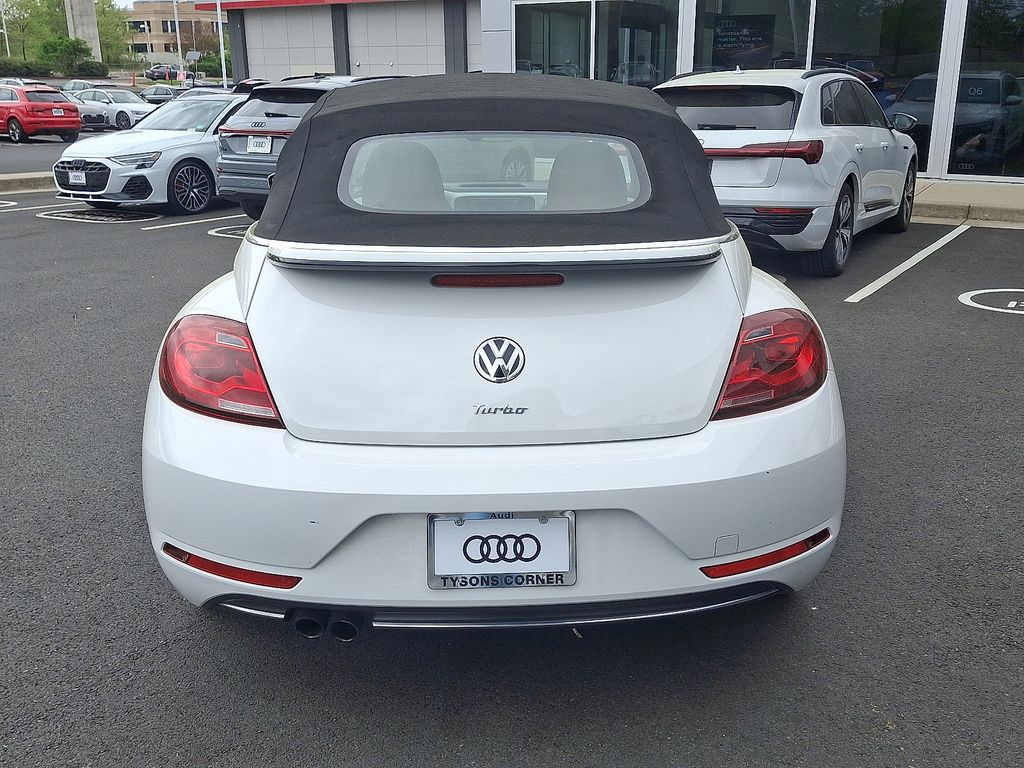 2017 Volkswagen Beetle S 5