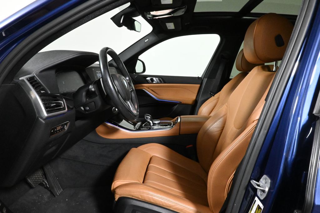 Thumbnail: 2021 BMW X5 - 3