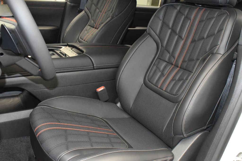 Thumbnail: 2025 Nissan Armada - 15