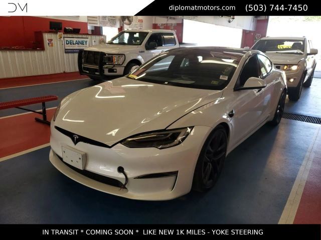 Pearl White Multi-Coat 2022 Tesla Model S Sedan All-Wheel Drive 1-Speed Automatic