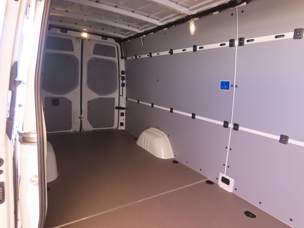 Thumbnail: 2026 Mercedes-Benz Sprinter - 23