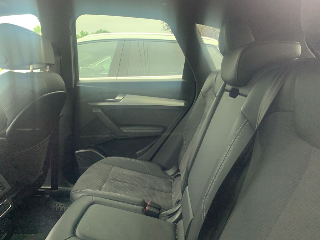 Thumbnail: 2023 Audi Q5 - 7