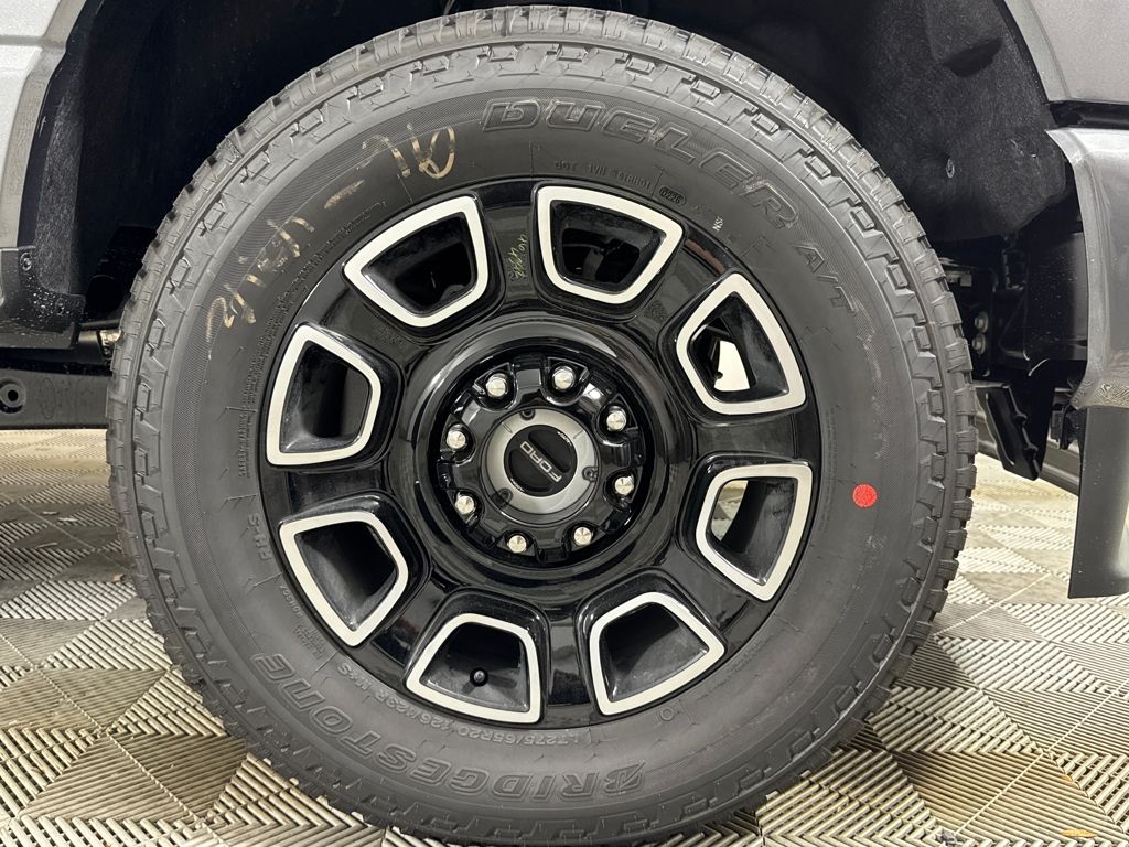 New 2026 Gray Ford Platinum image 15
