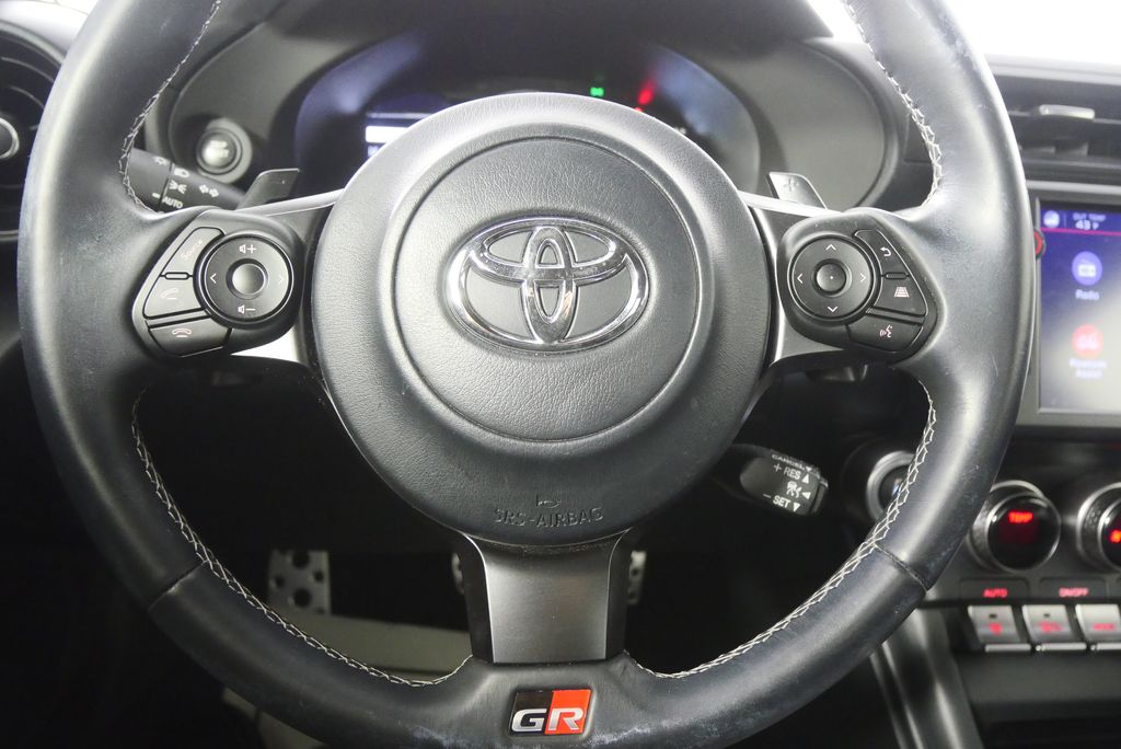Thumbnail: 2024 Toyota GR86 - 18