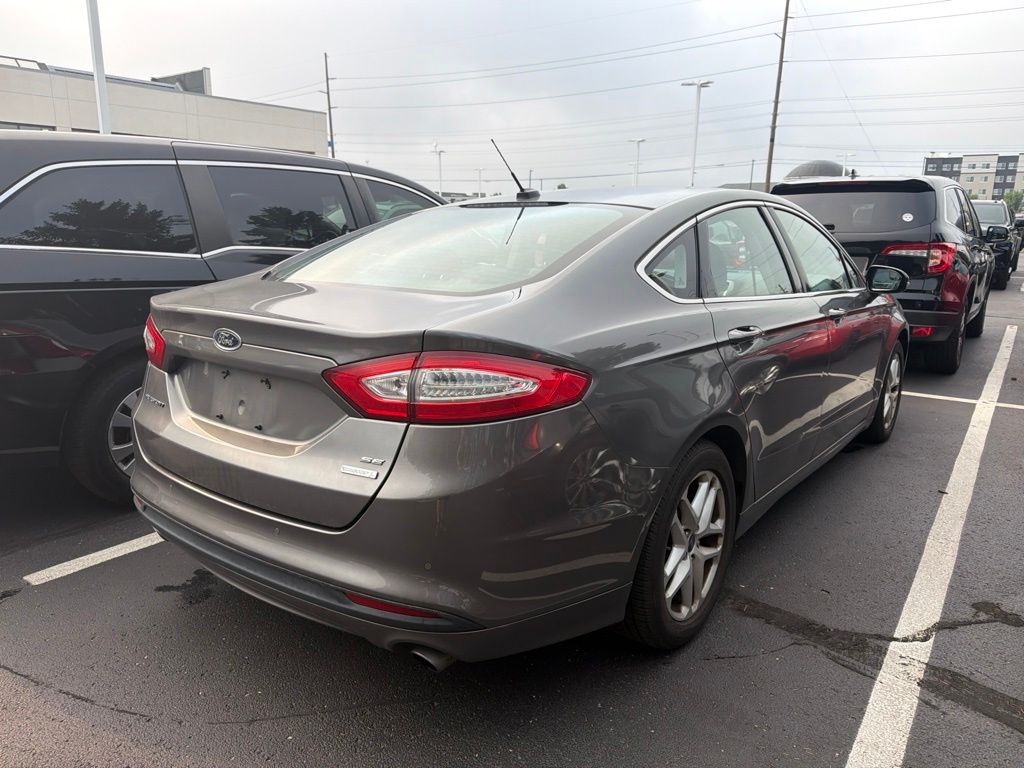 Thumbnail: 2013 Ford Fusion - 3