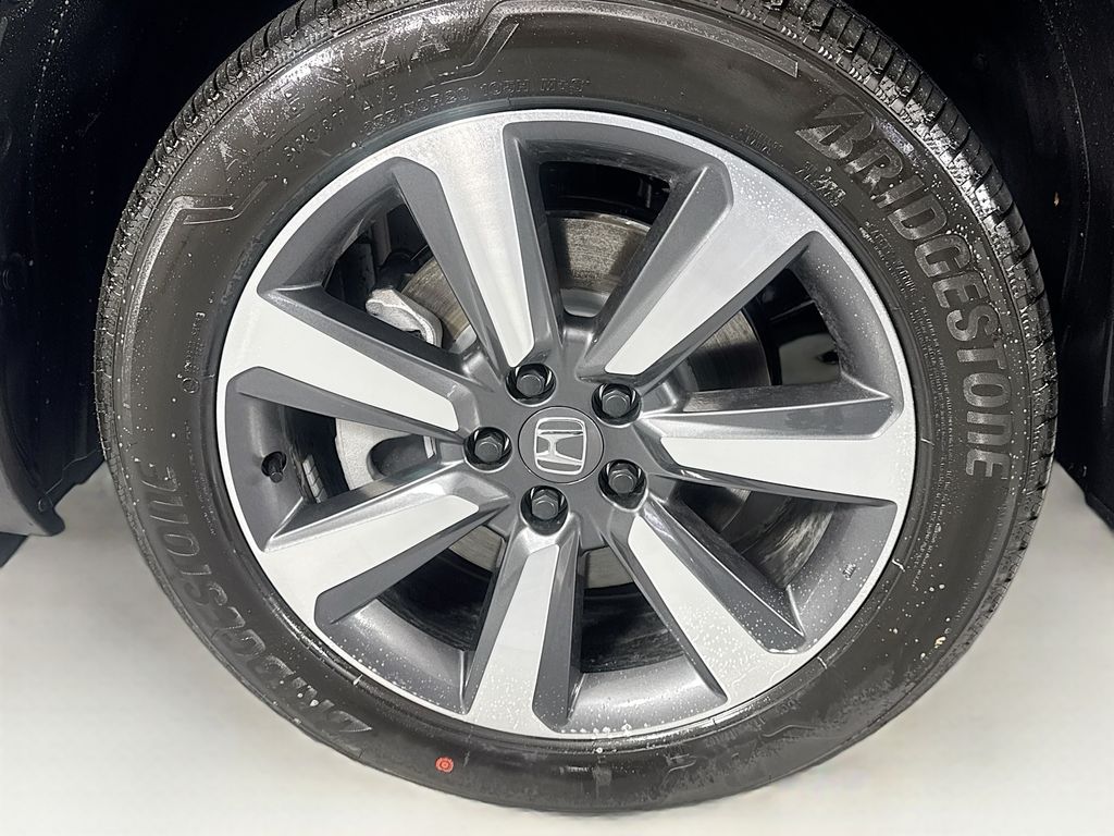 New Car 2025 Honda Pilot  Touring For Sale Under $50,000 In Austin, Texas