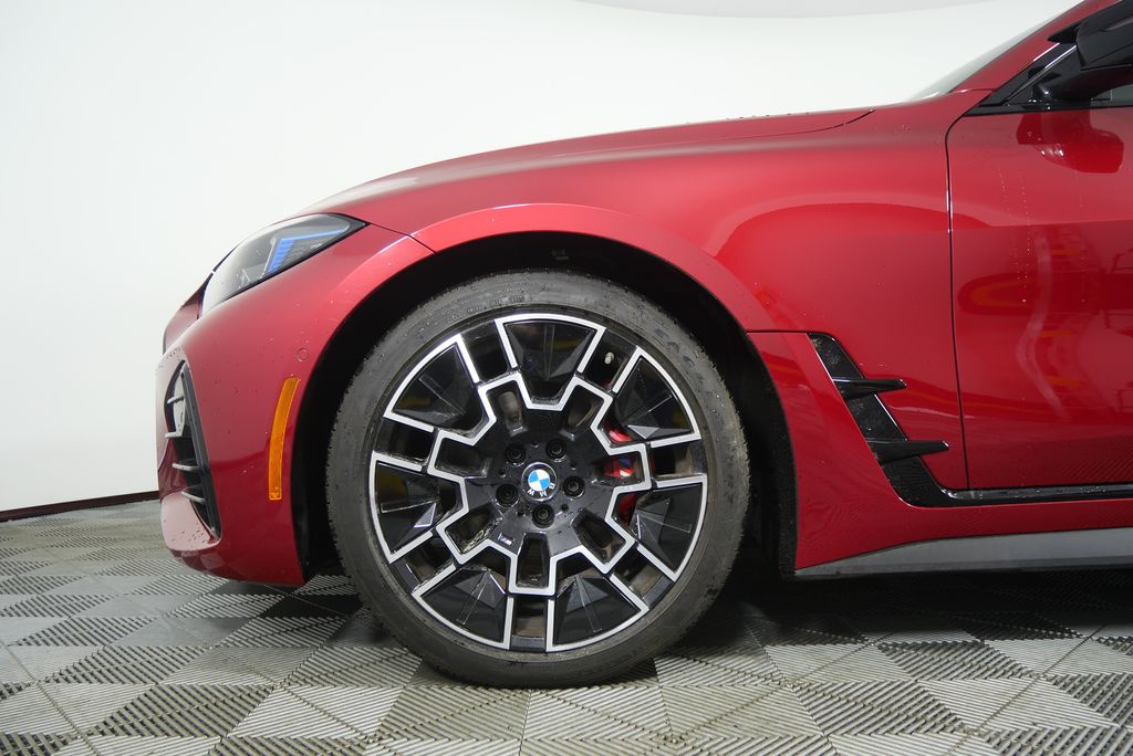 Thumbnail: 2025 BMW 4 Series - 7