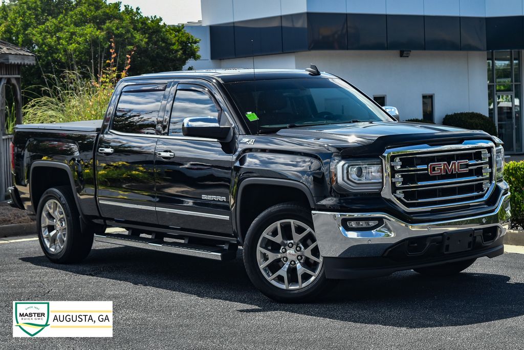 2018 GMC Sierra 4WD Crew Cab Short Box SLT's photo