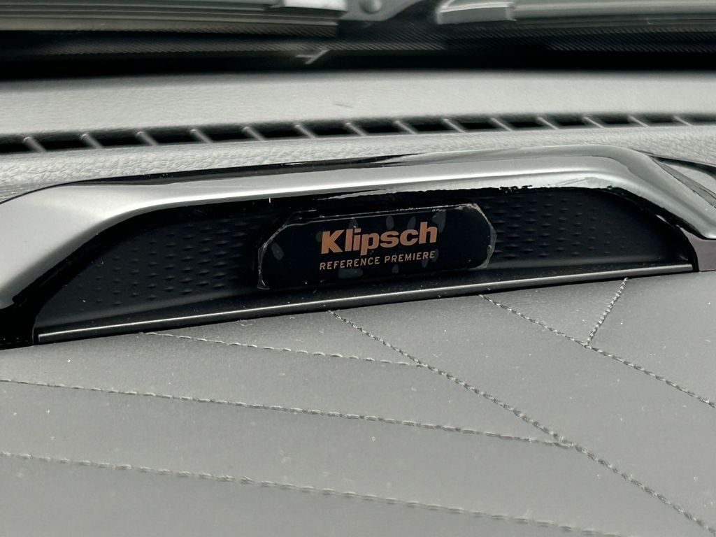 New 2026 Granite Crystal Metallic Clearcoat Ram Tungsten image 26