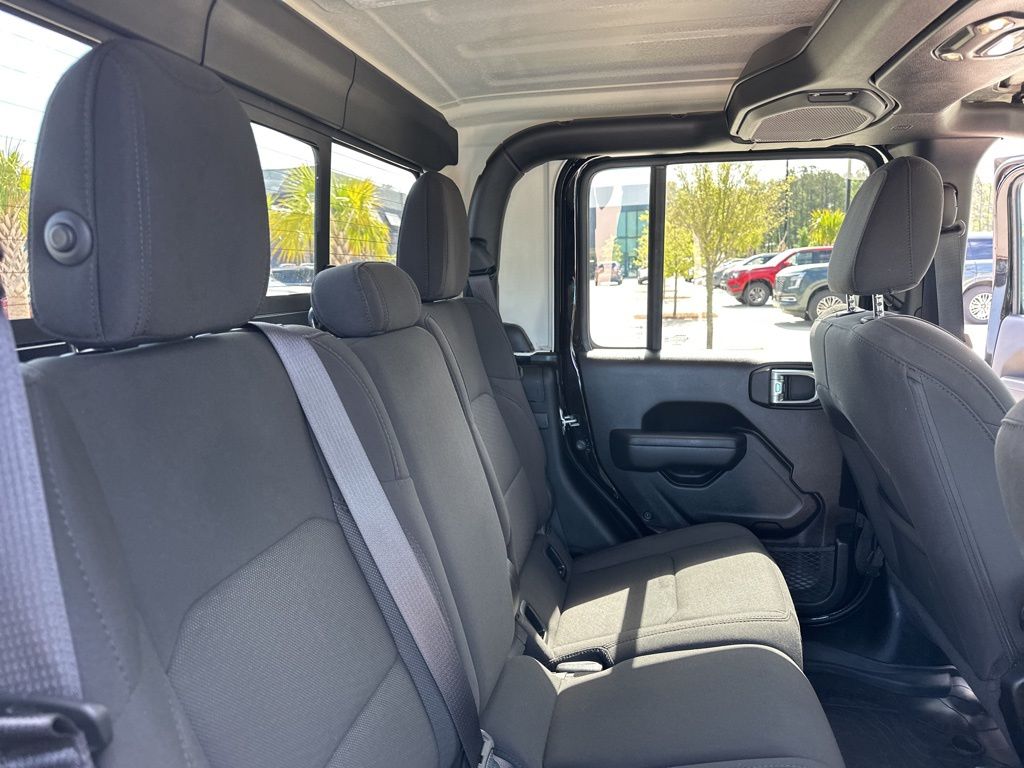 2023 Black Clearcoat Jeep Gladiator Sport 4X4 Truck