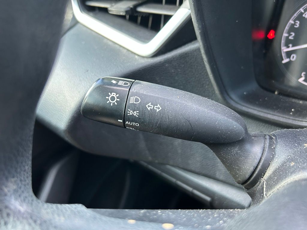 Thumbnail: 2022 Toyota Corolla - 21