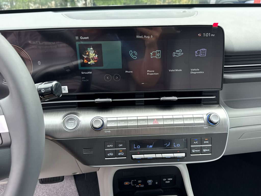2026 Hyundai Kona SEL photo 16