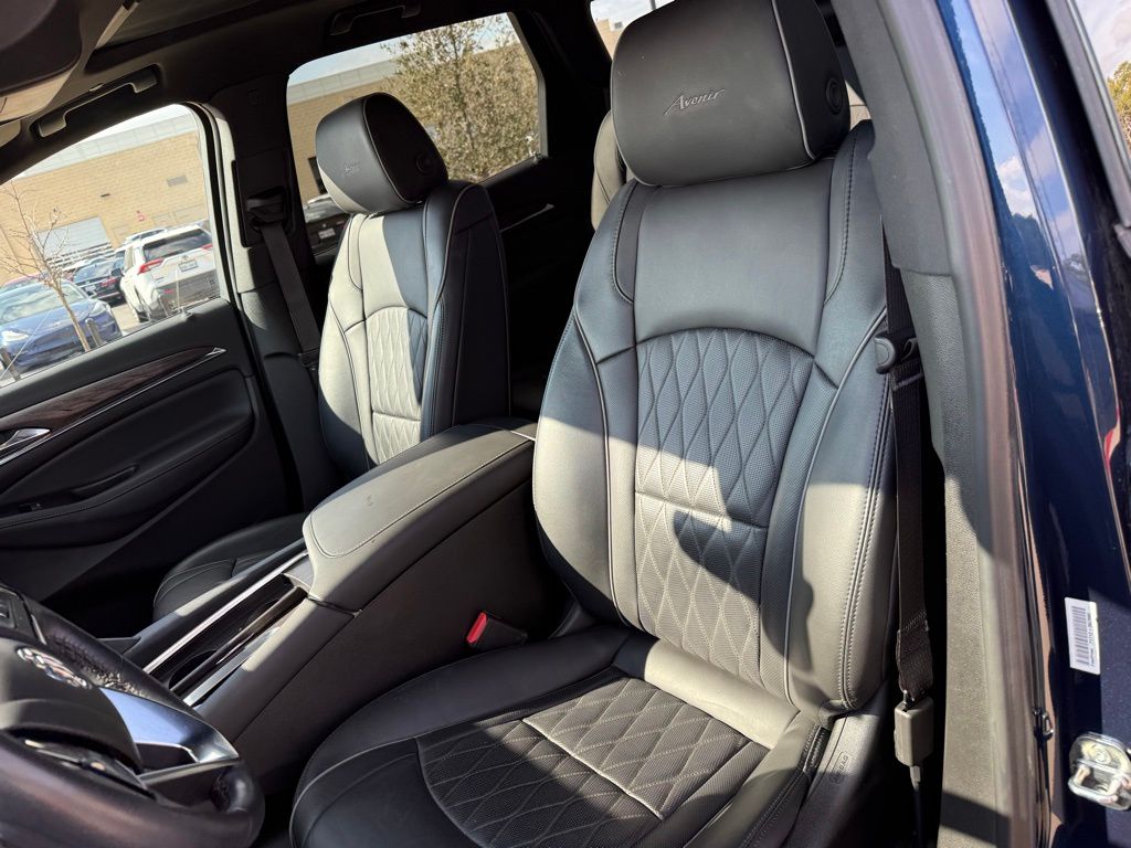 Thumbnail: 2022 Buick Enclave - 13