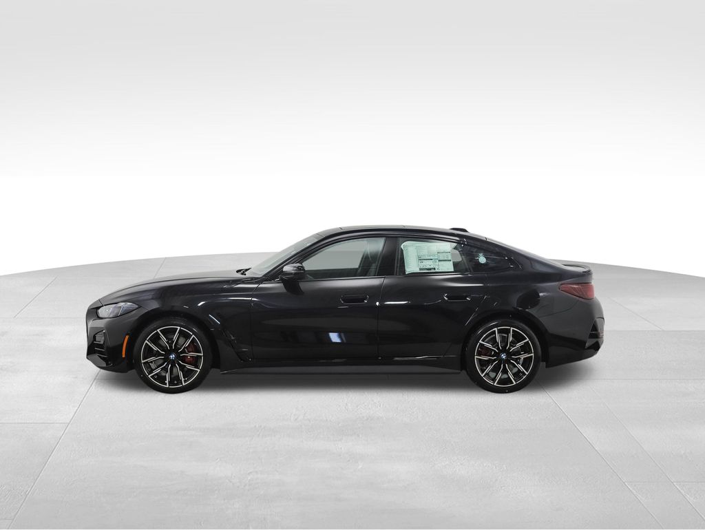 Thumbnail: 2025 BMW 4 Series - 2