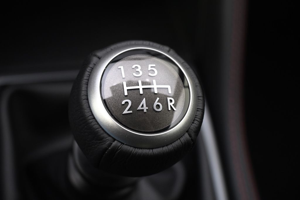 New 2026 White Subaru Premium image 31