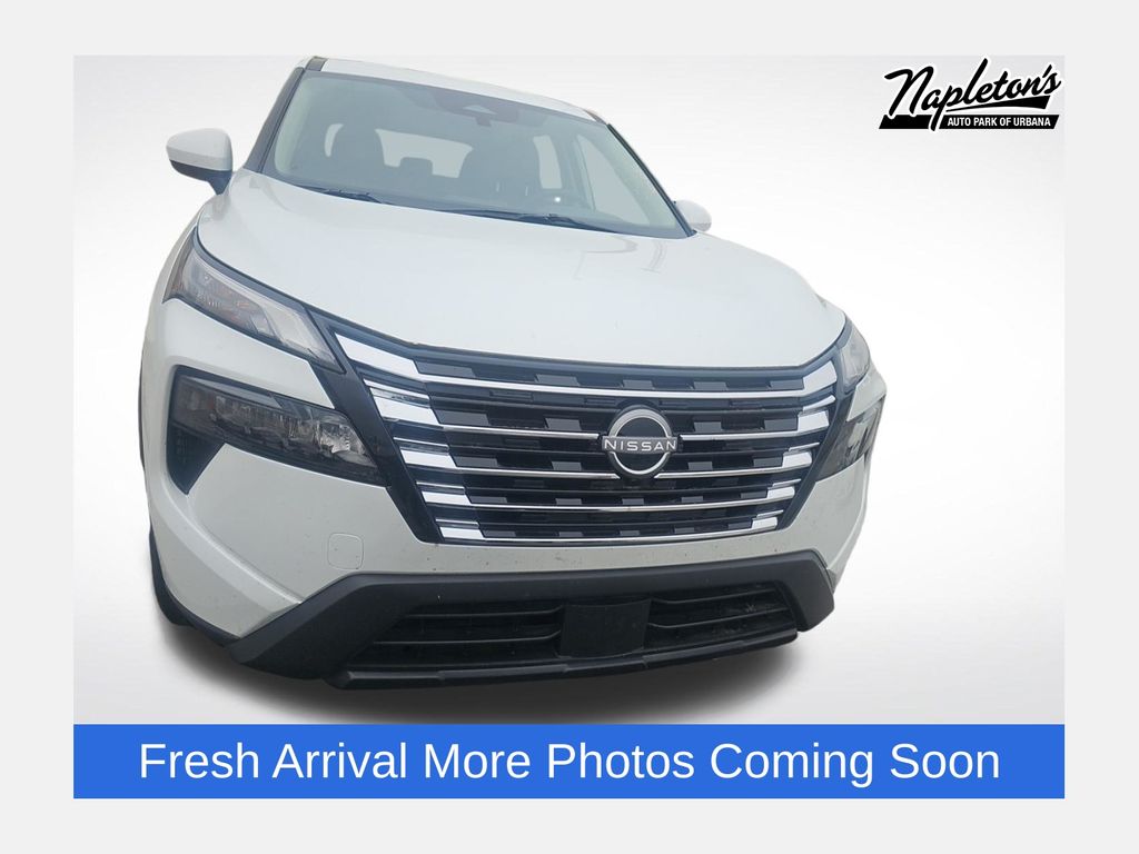 Everest White Pearl 2025 Nissan Rogue SV FWD SUV / Crossover Front-Wheel Drive Continuously Variable Transmission