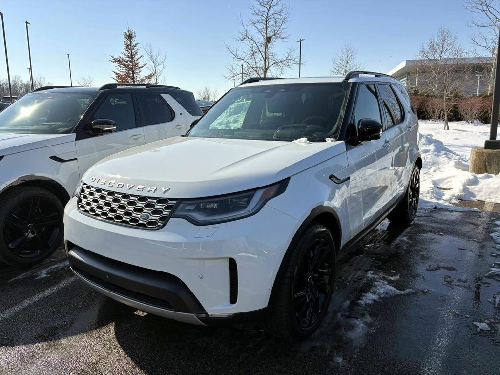 2025 Land Rover Discovery P300 S AWD