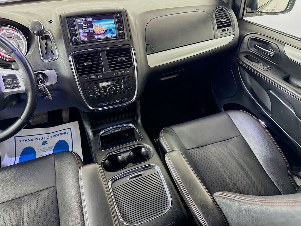 Used Car 2017 Dodge Grand Caravan  Gt For Sale Under $10,000 In Austin, Texas