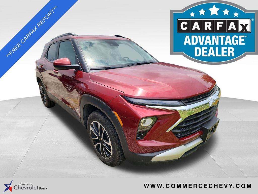 Red (Crimson Metallic) 2025 Chevrolet Trailblazer SUV / Crossover Four-Wheel Drive 9-Speed Automatic
