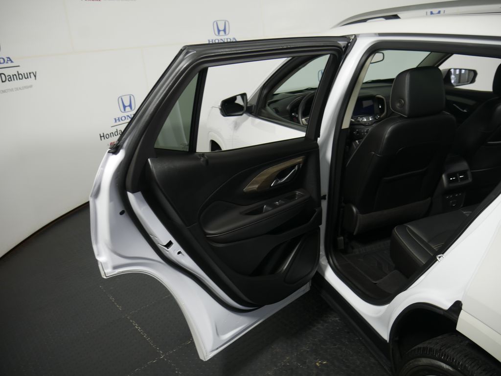 Thumbnail: 2022 GMC Terrain - 9