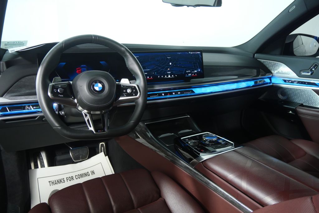 Thumbnail: 2023 BMW 7 Series - 19