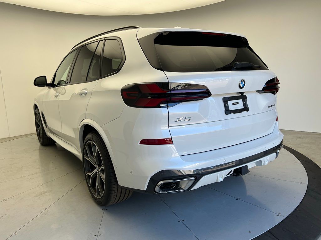 Thumbnail: 2026 BMW X5 - 4