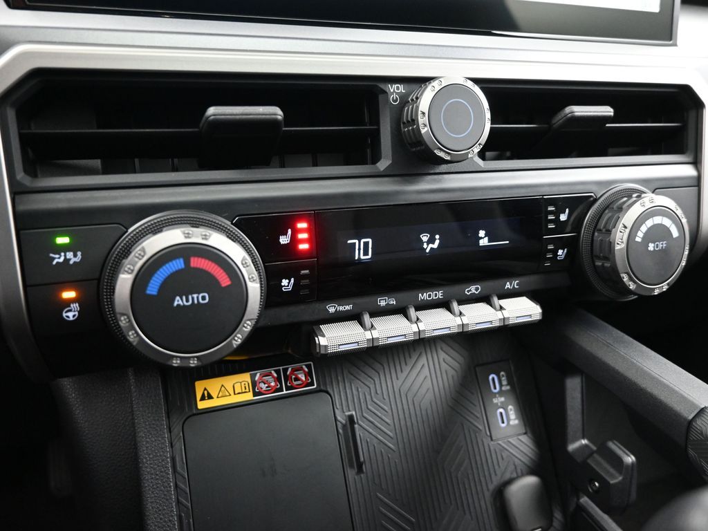 2025 Toyota 4Runner Hybrid TRD Off Road