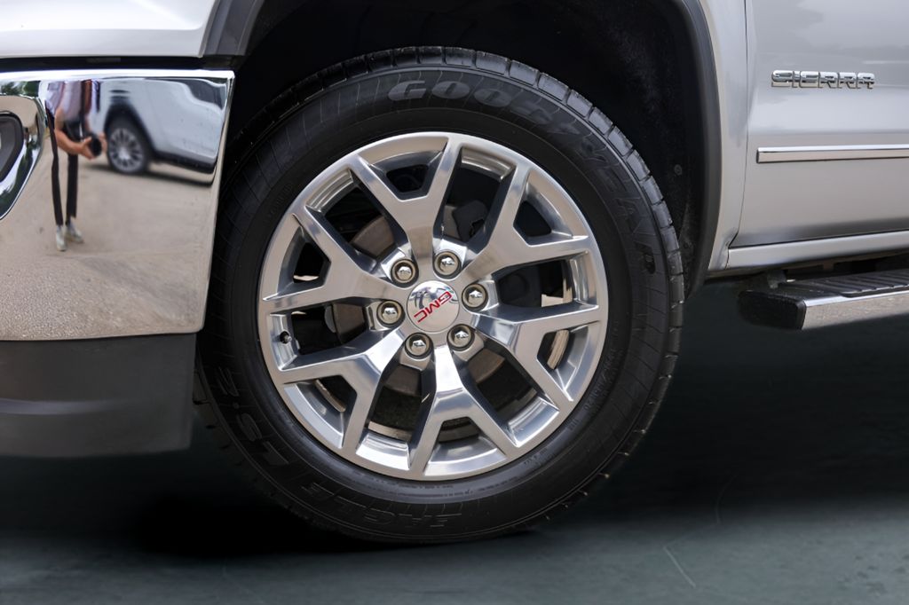 Used Car 2018 Gmc Sierra 1500  Slt For Sale Under $30,000 In Austin, Texas