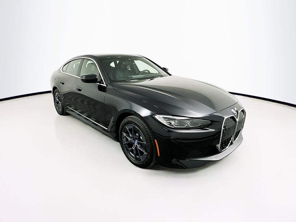 Thumbnail: 2024 BMW i4 - 3