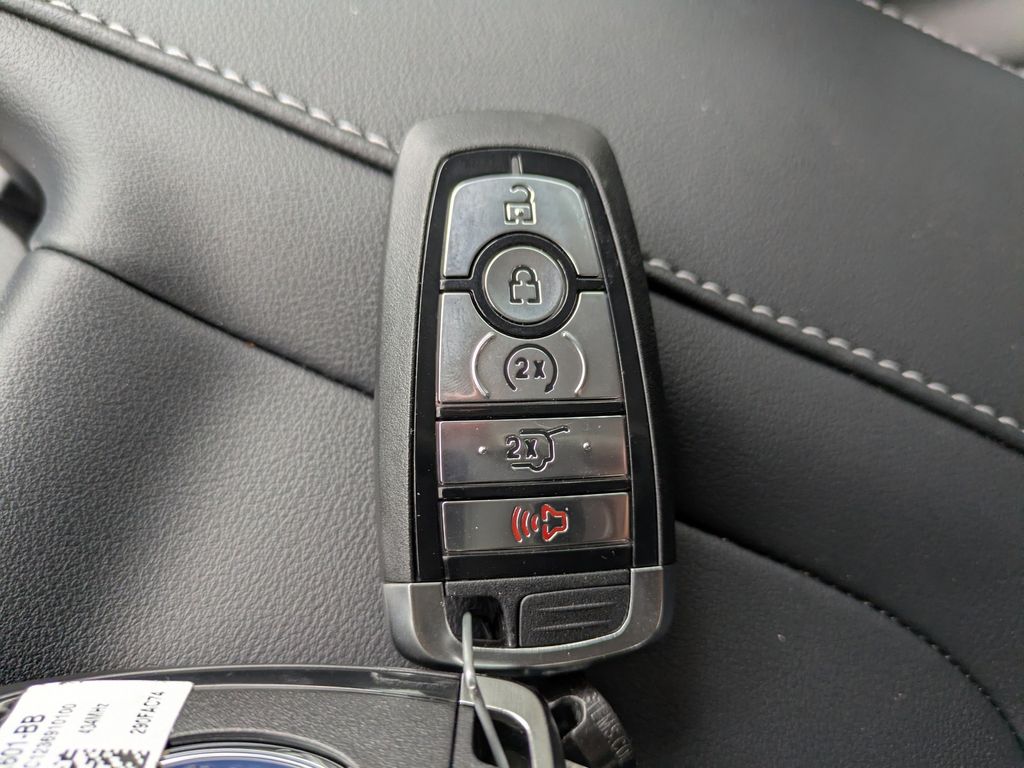 2025 Ford Expedition Platinum MAX