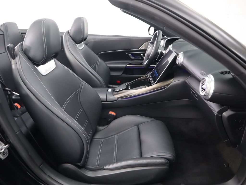 Thumbnail: 2022 Mercedes-Benz SL-Class - 28