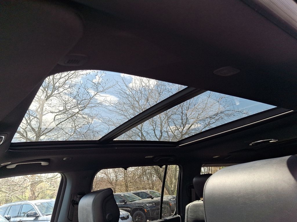 New 2026 Jeep Grand Wagoneer SUV