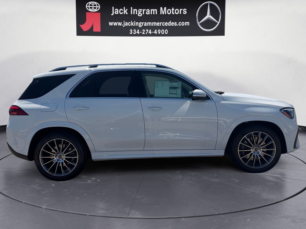 new 2026 Mercedes-Benz GLE car
