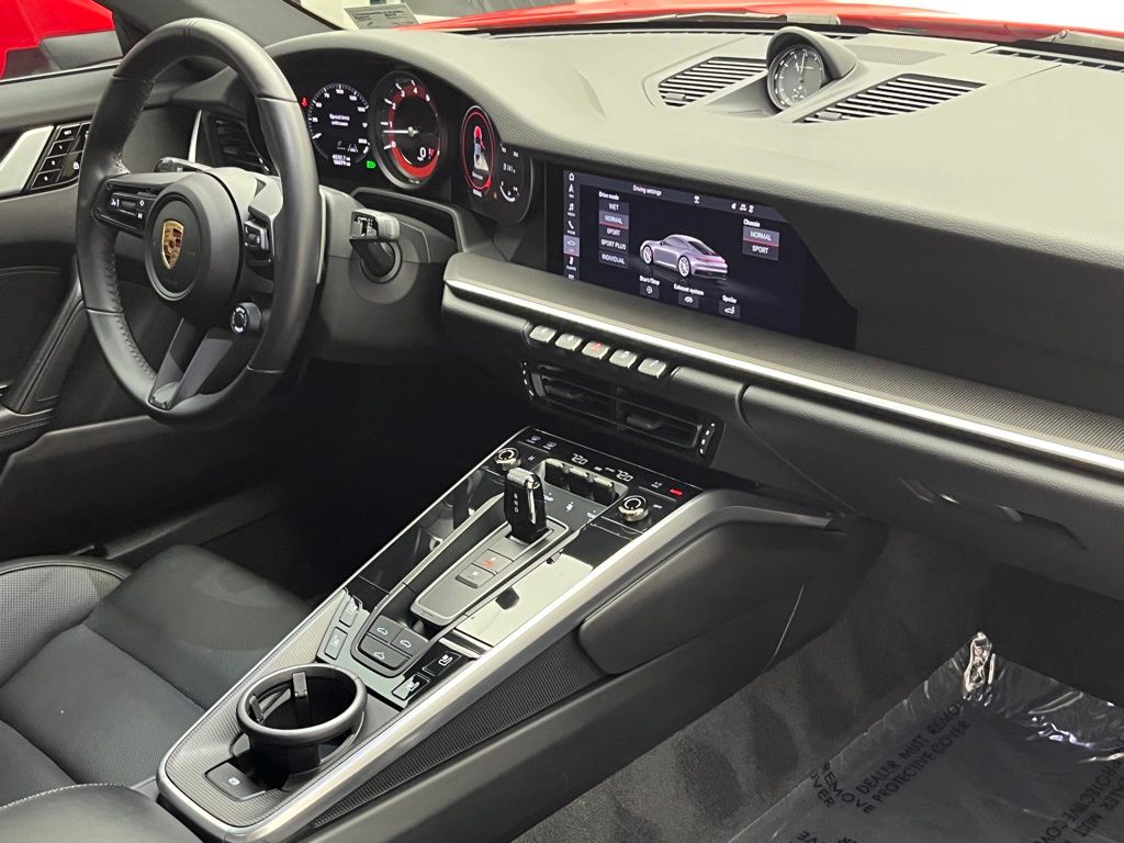 Thumbnail: 2020 Porsche 911 - 31