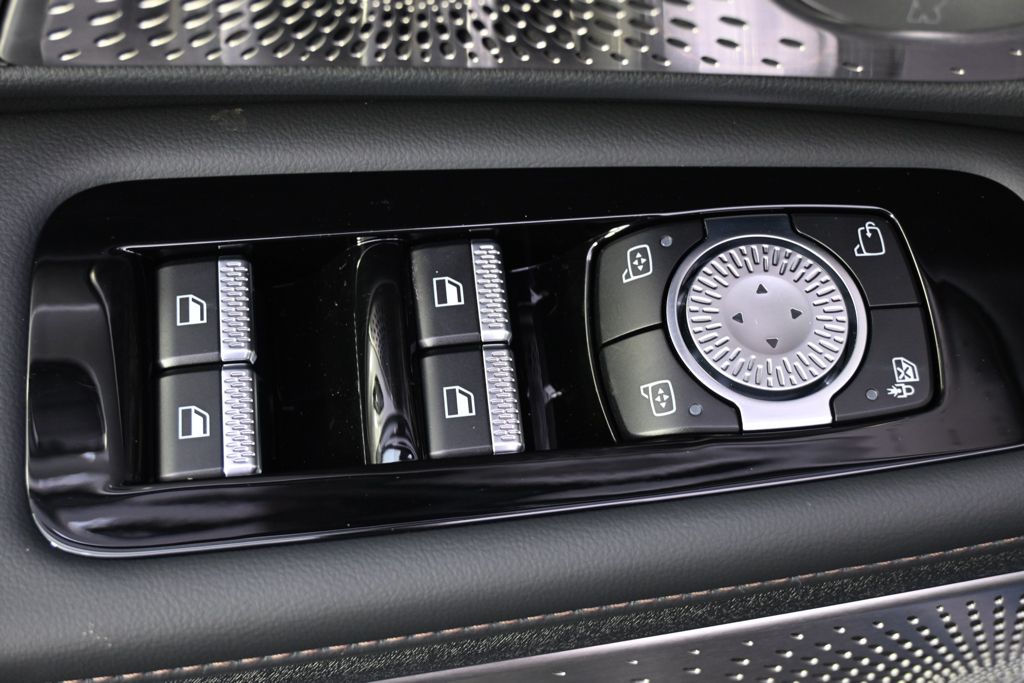 New 2026 Blue Lincoln Reserve image 23