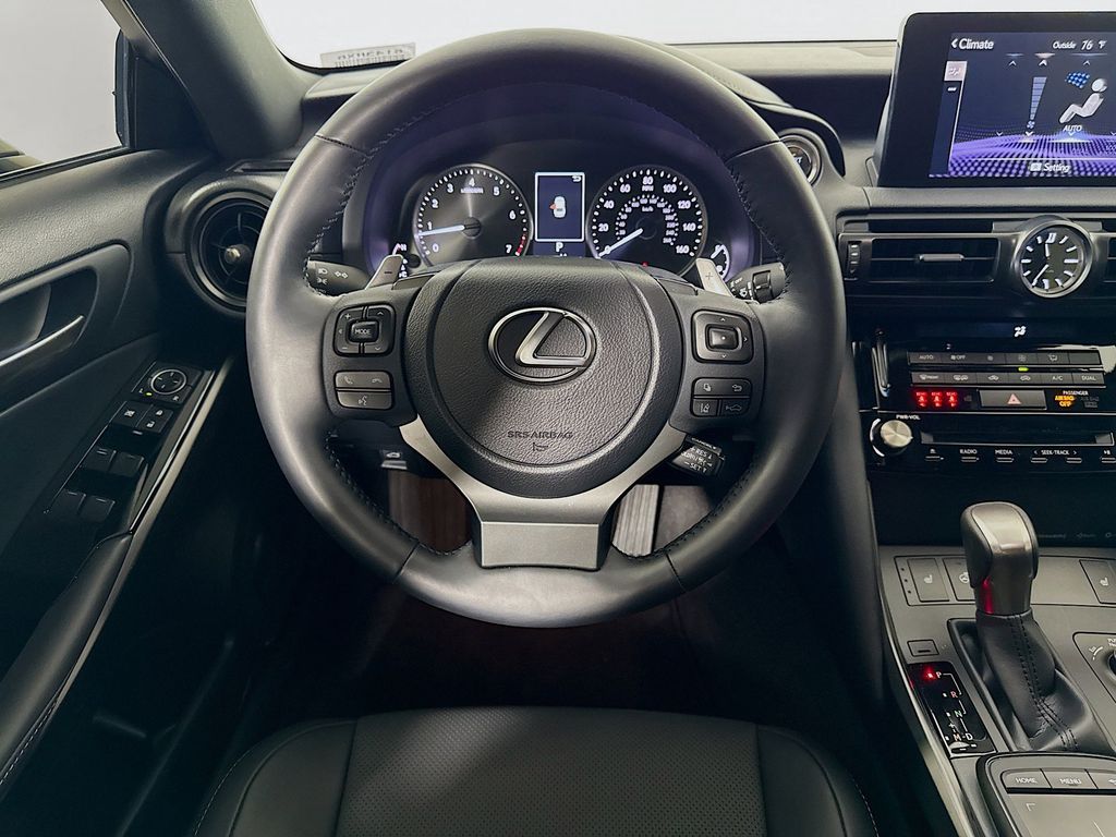 Thumbnail: 2025 Lexus IS - 22