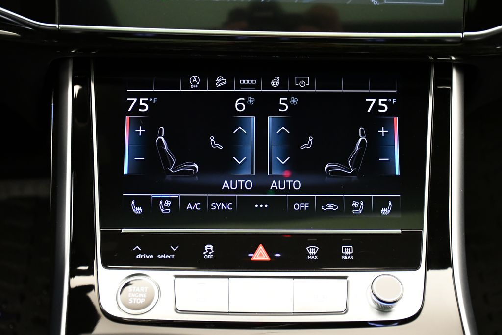 Thumbnail: 2026 Audi Q8 - 28