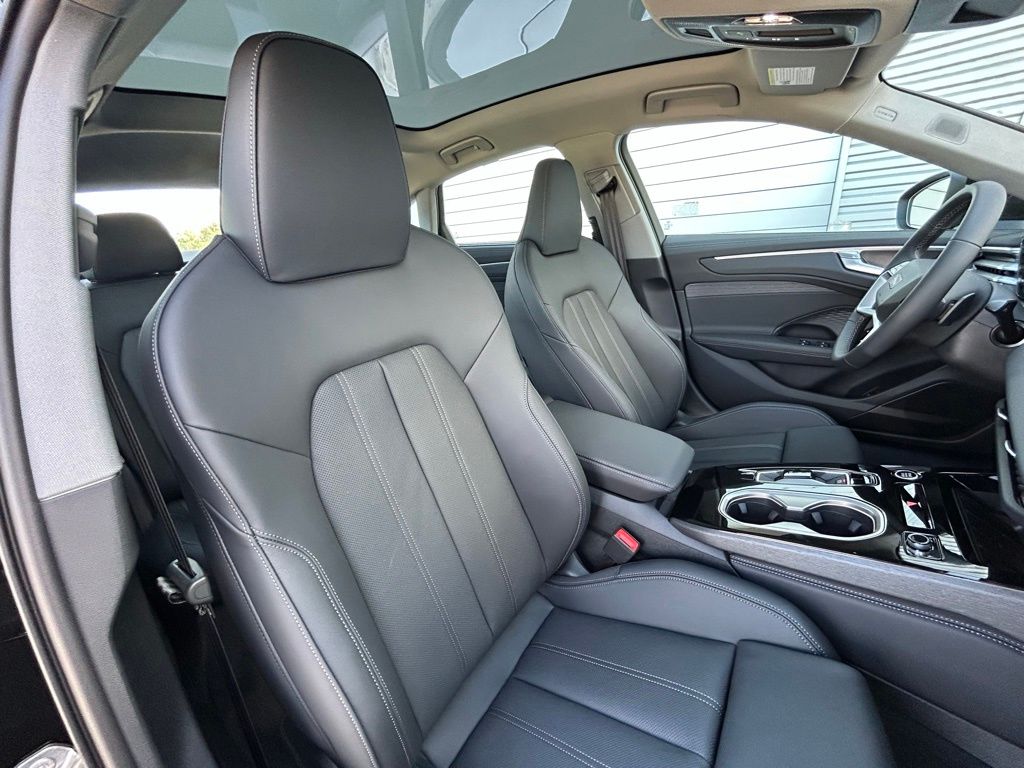 New 2026 Black Audi 3.0 image 49
