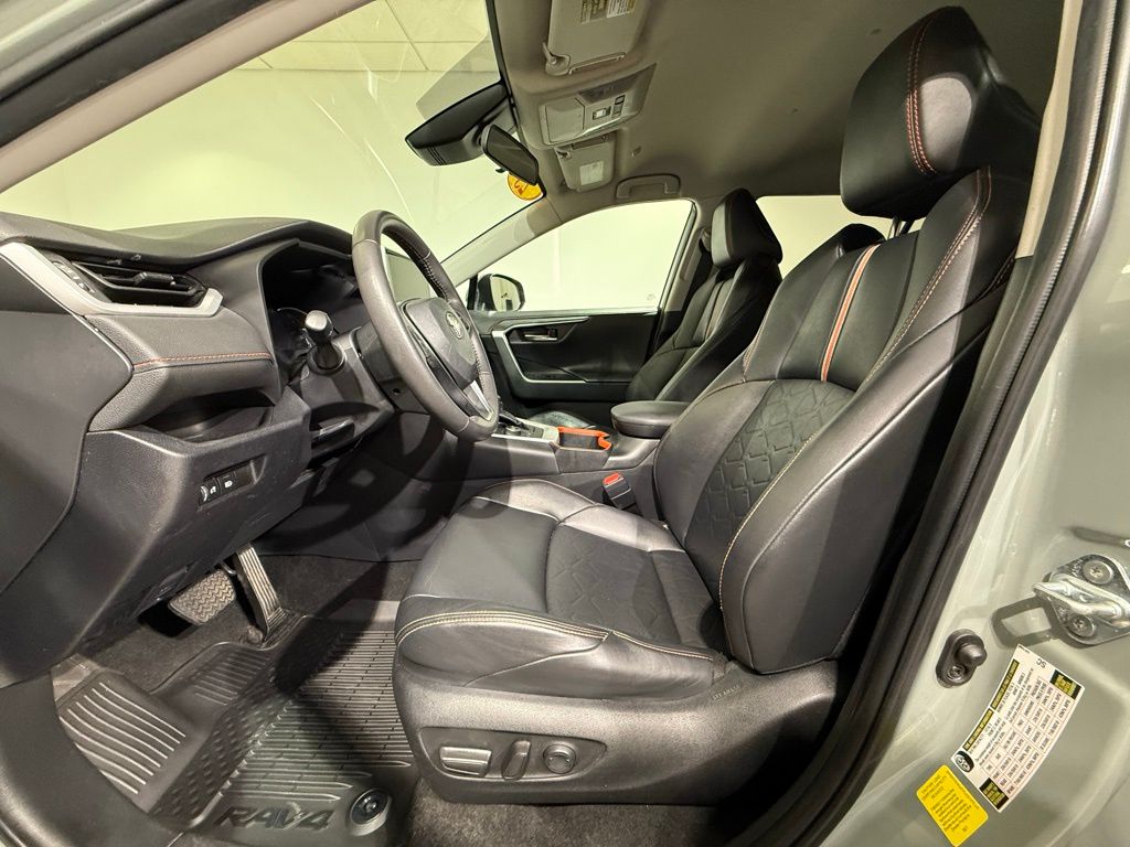 Thumbnail: 2023 Toyota RAV4 - 13