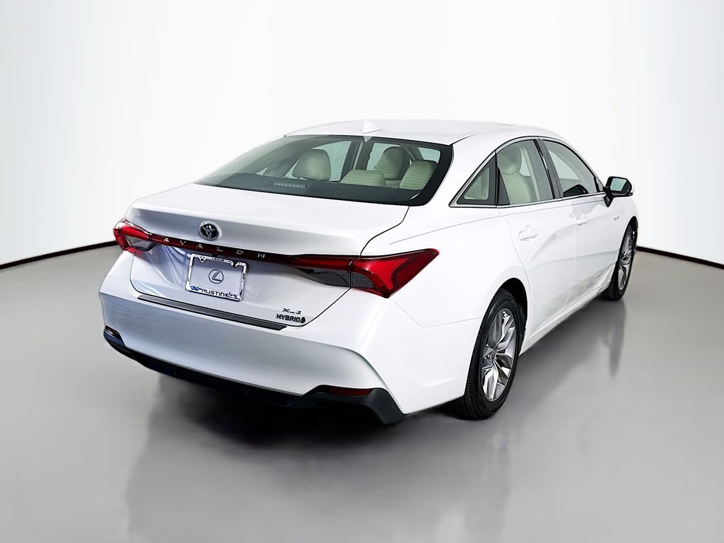 Thumbnail: 2021 Toyota Avalon - 5