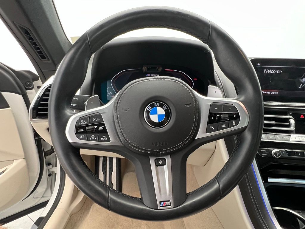 2022 BMW 8 Series M850i xDrive 22