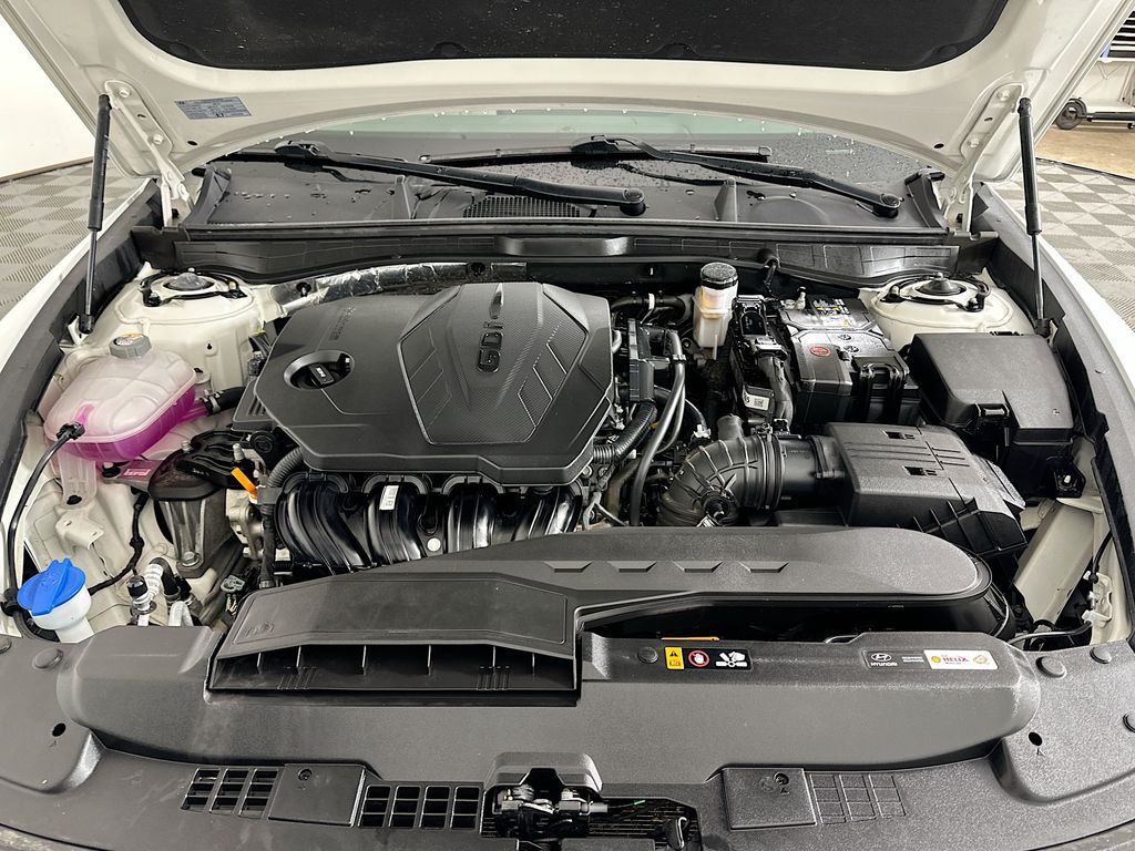 Thumbnail: 2024 Hyundai Sonata - 28