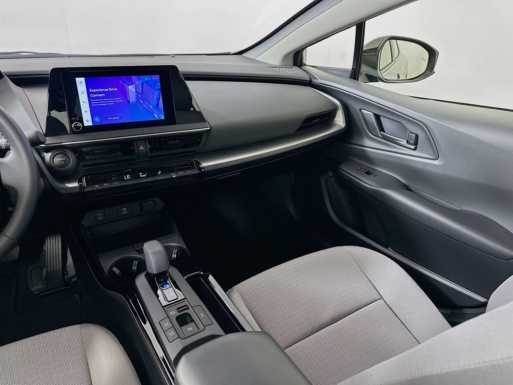Thumbnail: 2024 Toyota Prius - 23