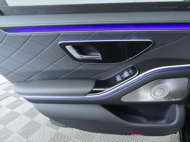 Thumbnail: 2026 Mercedes-Benz S-Class - 28